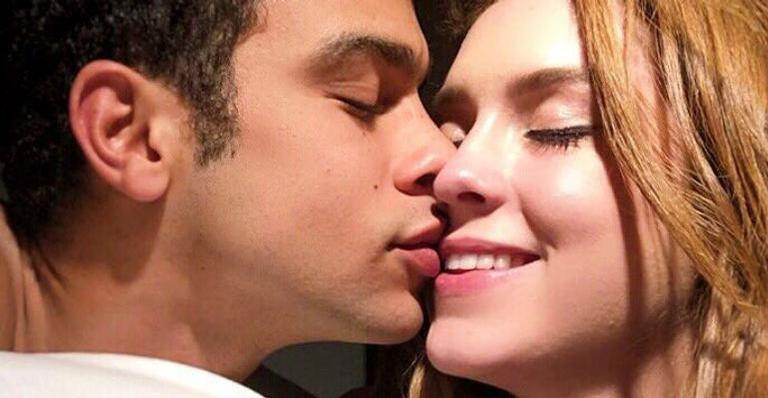 Comemorando 5 anos de namoro, Sophia Abrahão se declara para Sérgio Malheiros: ”Aposta no amor”