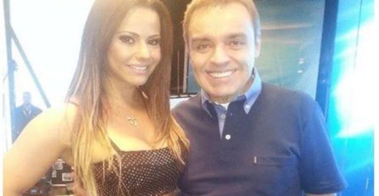 Viviane Araújo se abala com morte de Gugu Liberato: ”Eu não consigo acreditar!”