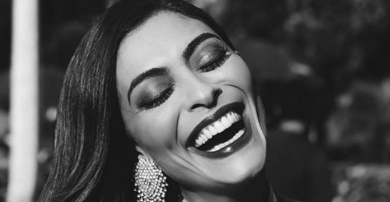 Adeus, Maria da Paz! Juliana Paes se despede da novela com clique deslumbrante