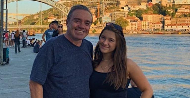 Filha de Gugu Liberato se pronuncia e agradece carinho com o pai: ”Lindas homenagens!”
