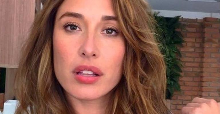 Giselle Itié mostra barrigão de grávida e encanta a web