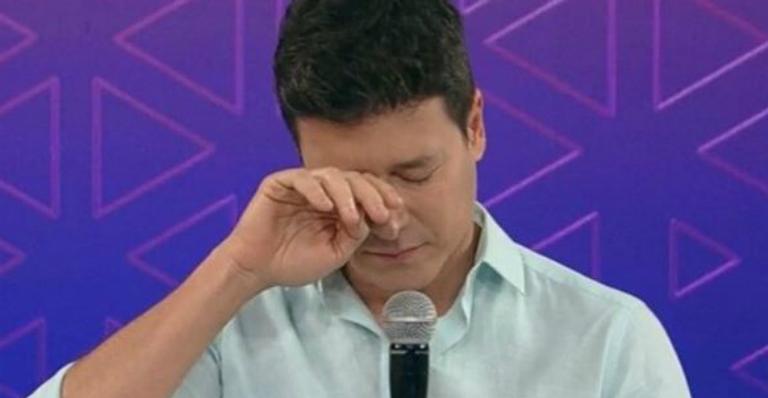 Rodrigo Faro justifica gafe durante homenagem a Gugu: ”Não vão manchar o que construí”