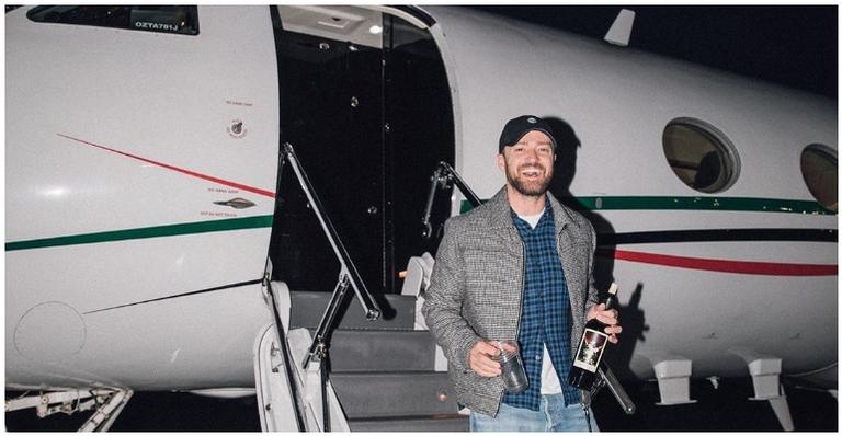 Justin Timberlake culpa bebedeira após clima íntimo com Alisha Wainwright