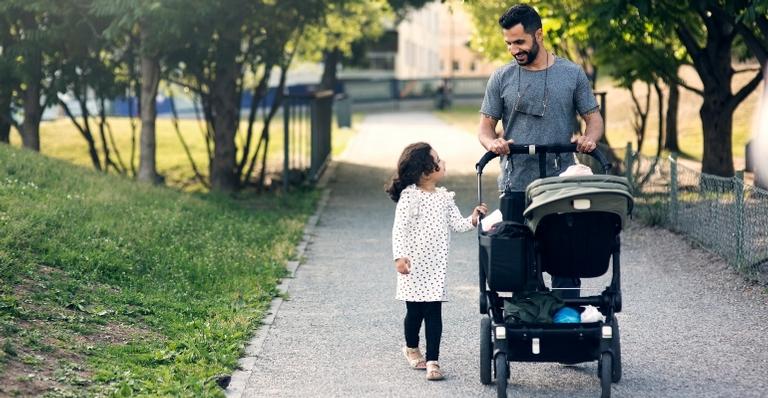 Confira 6 itens que vão facilitar o passeio com o seu bebê