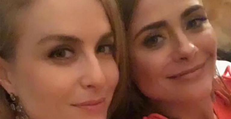 Completando 46 anos, Angélica ganha homenagem de Juliana Silveira: ”Ela é alma doadora”