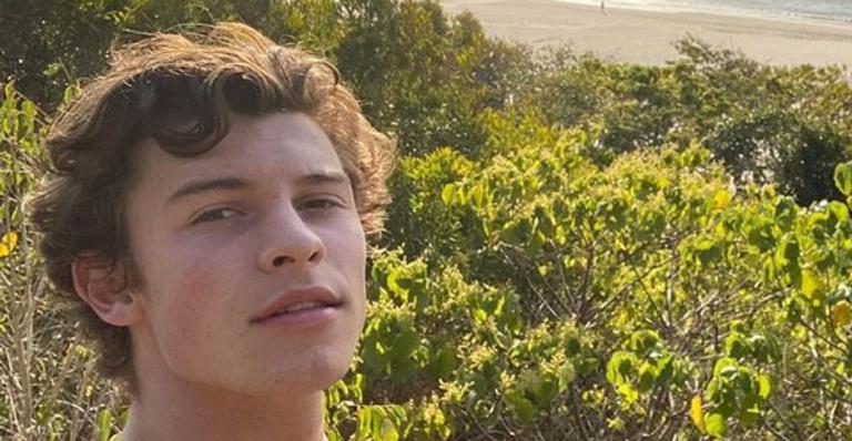 Bailarinas do projeto carioca ”Na Ponta dos Pés” ensinam Shawn Mendes a dançar sucesso de Ludmilla