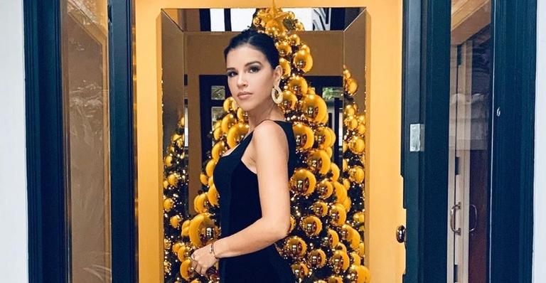 Mariana Rios arrasa ao posar para clique poderoso em cantinho especial de sua nova casa