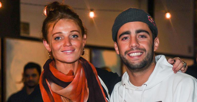 Cintia Dicker fala sobre vontade de ter uma família: ”Quero ser mãe”