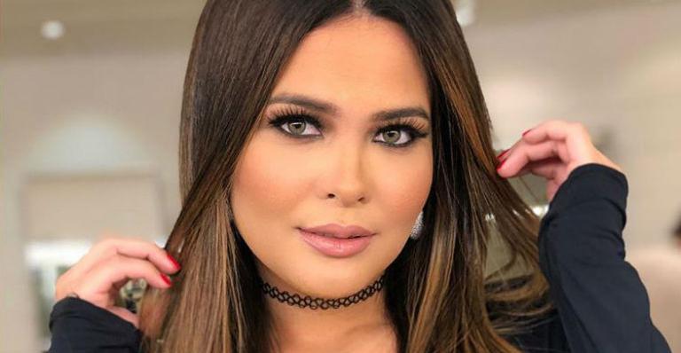 Geisy Arruda deixa bumbum de fora em mergulho no mar e fãs comparam: ”Tô vendo o Pão de Açúcar”