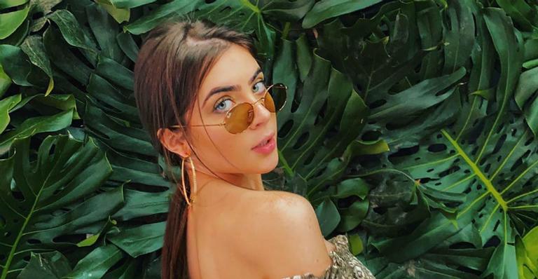 Jade Picon posa ao lado de nova integrante da família: ”Mais pura forma de amor”