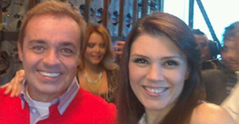 Simony se emociona com último programa de Gugu Liberato e desabafa: ”Chorei demais”
