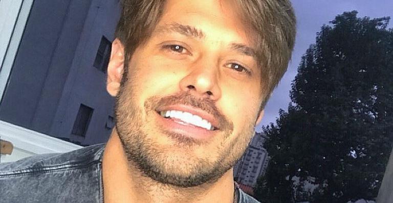 Dado Dolabella é flagrado em clima de romance com a prima