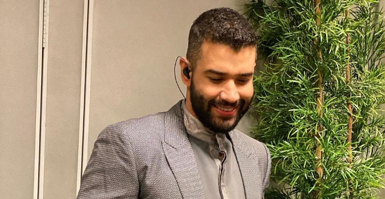 Gusttavo Lima surpreende seguidores ao surgir com os olhos azuis em clique: ”Seria um nojo”