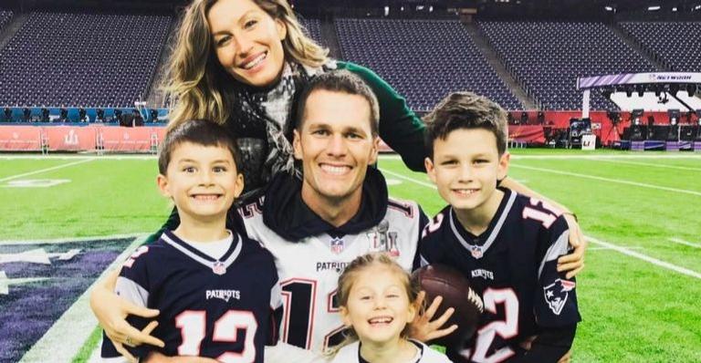 Marido de Gisele encanta ao compartilhar foto rara ao lado do filho: ”Abençoado por ser seu pai!”
