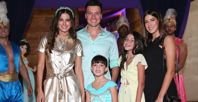 Rodrigo Faro faz festão luxuoso com o tema ‘Aladdin’ para comemorar o aniversário da filha caçula