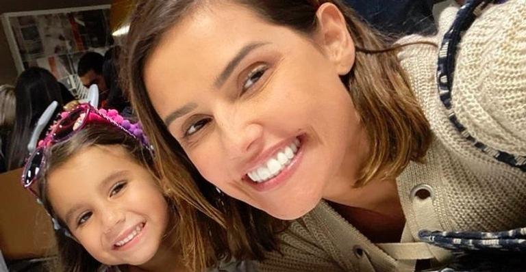 Em entrevista para Thais Fersoza, Deborah Secco fala sobre sua relação com cirurgias plásticas