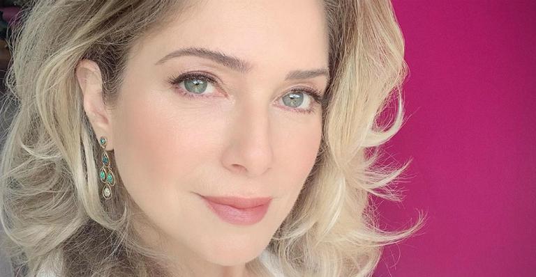 Letícia Spiller relembra ensaio fotográfico da segunda gravidez e fãs elogiam
