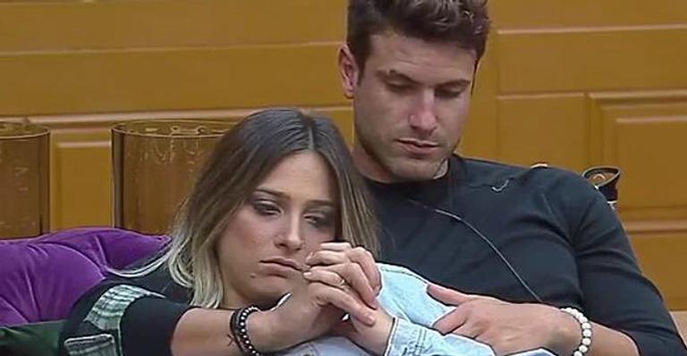 Tati Dias desabafa e fãs apontam indireta para Guilherme: ”Que a próxima pessoa tenha disposição”