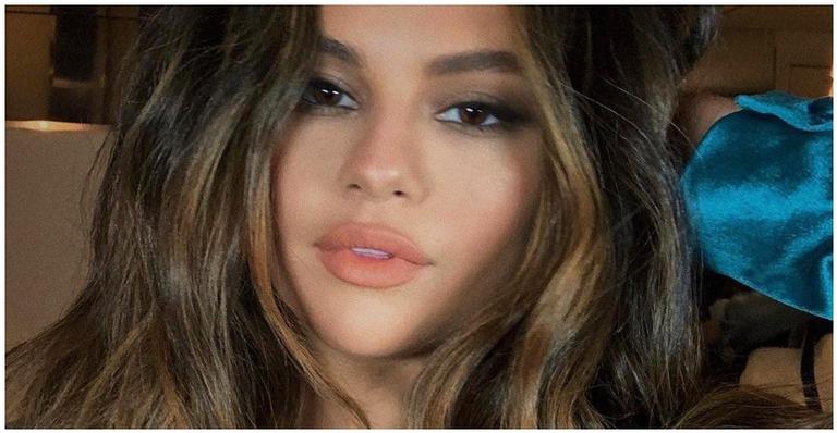 Fã faz pedido de casamento para Selena Gomez: ”Meu histórico não é tão bom”