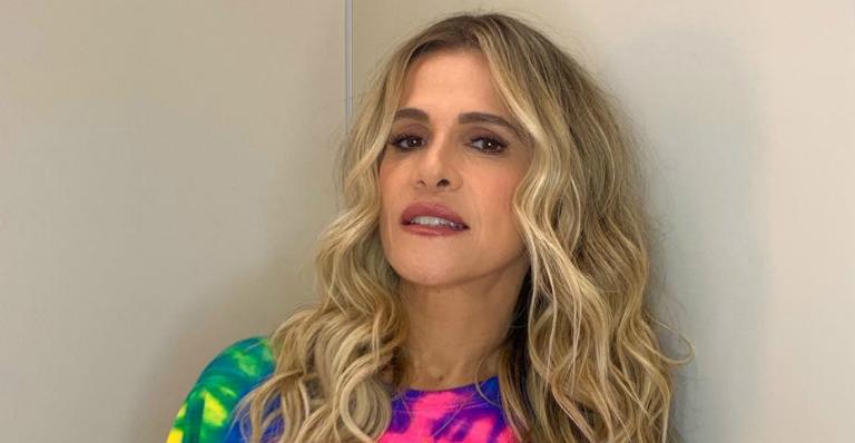 Ingrid Guimarães posa ao lado de Larissa Manuela e Fábio Assunção e encanta seguidores