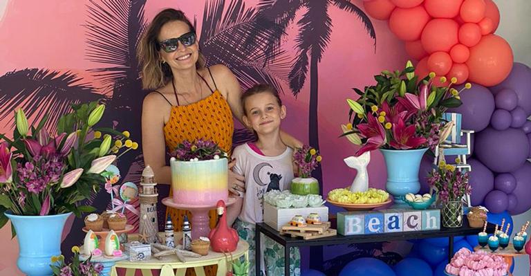 Filha de Fernanda Rodrigues e Raoni Carneiro comemora 10 anos com festa
