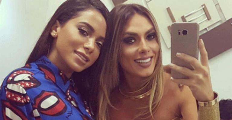 Anitta convida Nicole Bahls a passar férias na neve e exclui marido da ex-Panicat