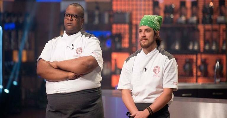 Vitor Bourguignon é o vencedor de ‘Masterchef – A Revanche’ e Estefano chora com o resultado!