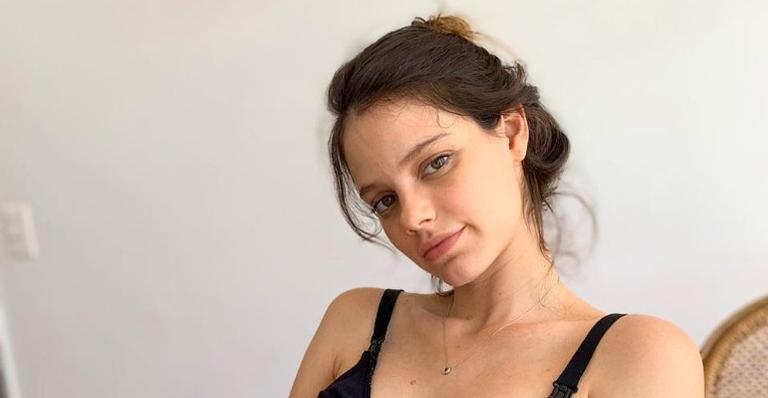 Laura Neiva impressiona seguidores ao compartilhar clique artístico nas redes: ”Mãe natureza”