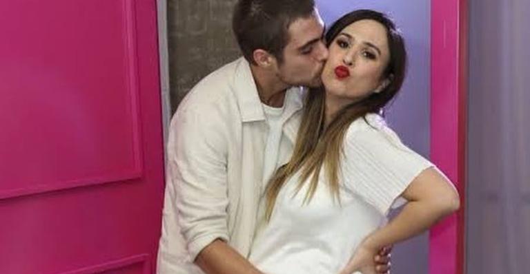 Após gravidez, Tatá Werneck inicia tratamento para eliminar estrias