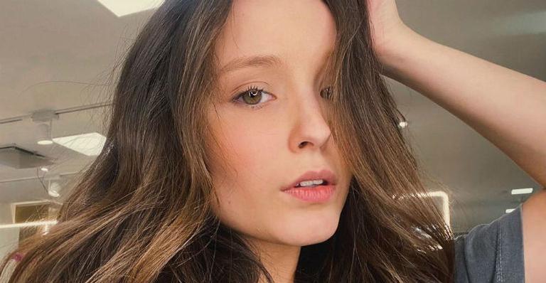 Larissa Manoela radicaliza no visual e surge loiríssima: ”Novos ares para 2020”