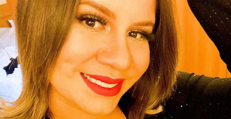 Marília Mendonça mostra o rostinho de Léo, e compara o recém-nascido com seu marido, Murilo Huff