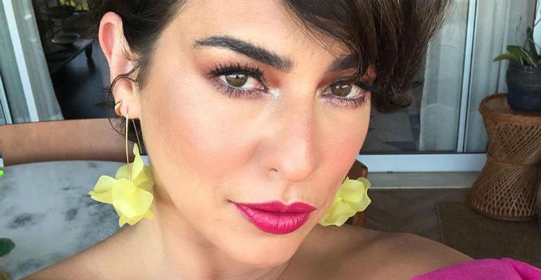 Fernanda Paes Leme empina o bumbum ao posar de biquíni e deixa seguidores babando