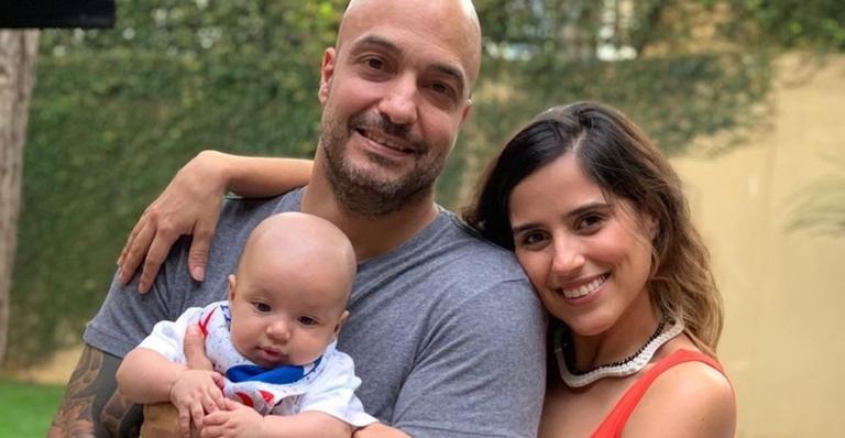 Camilla Camargo mostra primeiro Natal de Joaquim e encanta com clique ao lado de toda família