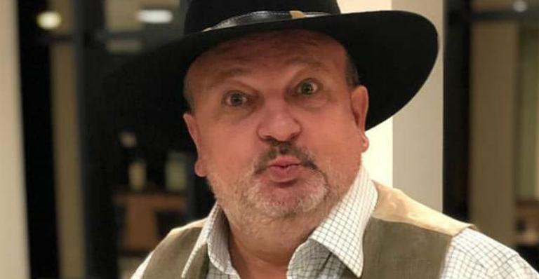 Erick Jacquin aparece como criança em TBT e seguidores brincam: ”Tomperinho”