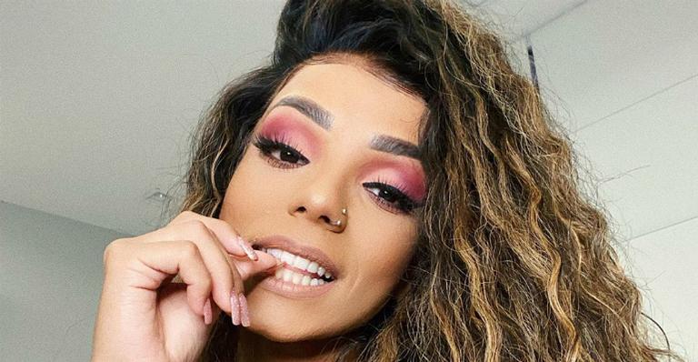 Brunna Gonçalves eleva temperatura ao exibir bumbum perfeito nas redes sociais