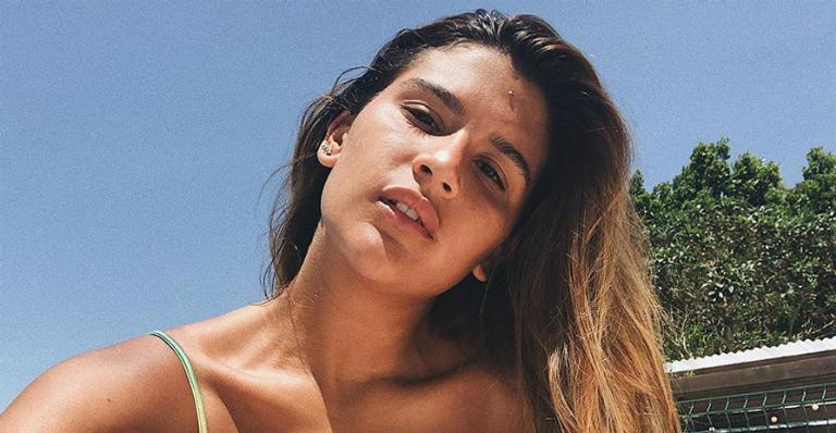 De férias em Noronha, Giulia Costa comenta sobre a energia inexplicável do lugar