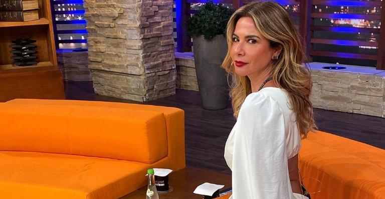 Luciana Gimenez compartilha mensagem reflexiva sobre o ano novo: ”To te esperando”