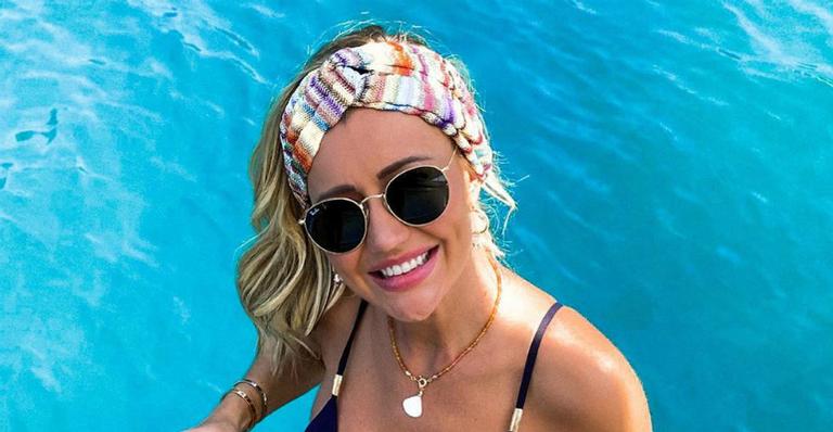 Ana Paula Siebert posa de biquíni de renda e exibe barriga de quatro meses: ”Começando de branco”