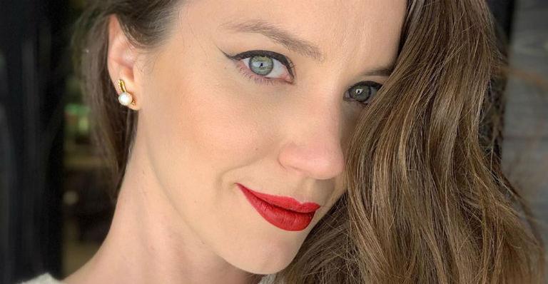 Nathalia Dill relembra Ano Novo com colegas atores: ”Dando adeus ainda com o coração apertado”