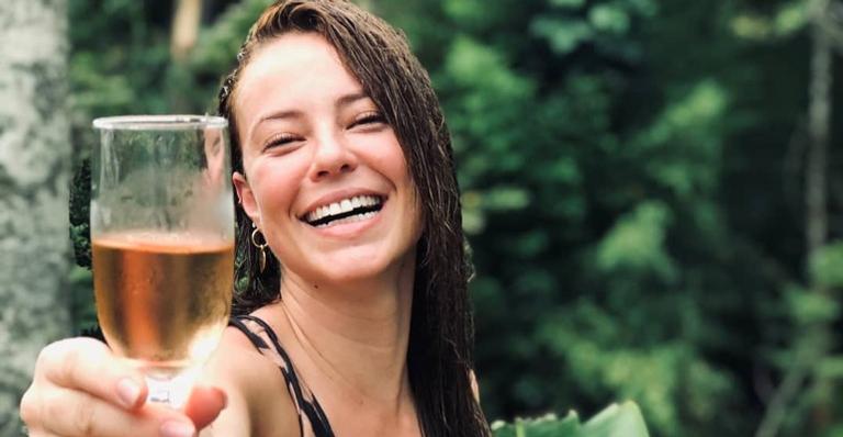 Paolla Oliveira inicia a semana emanando positividade: ”Pode chegar, segunda-feira”