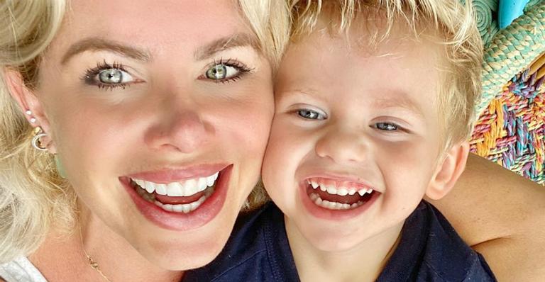 Karina Bacchi curte viagem de férias com Enrico Bacchi: ”Peixinho dourado”