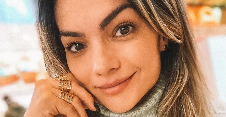 Fazendo topless, Kelly Key surpreende ao surgir só de calcinha branca: ”A gente se exibe mesmo”
