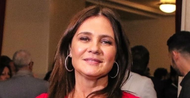 Filhos de Adriana Esteves posam juntos e recebem elogios dos internautas