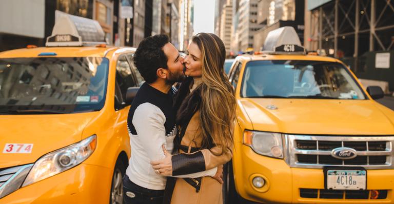 Luciano Camargo curte férias com a família em Nova York e declara: ”Vou guardar pra sempre”