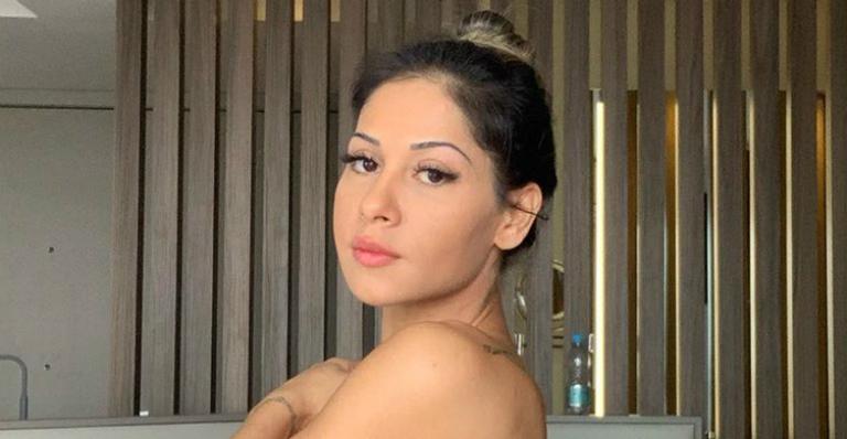 Mayra Cardi faz topless e mostra bastidores do clique: ”Nem minha foto blogueira deu certo”