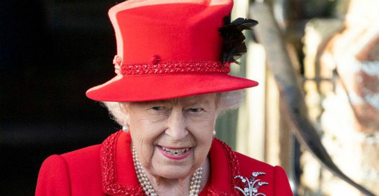 Rainha Elizabeth comenta renúncia do príncipe Harry e Meghan Markle