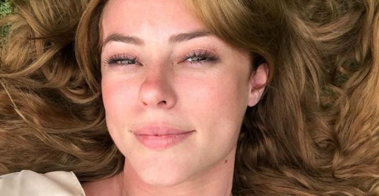 Paolla Oliveira surge em clique raríssimo com a mãe e encanta seguidores