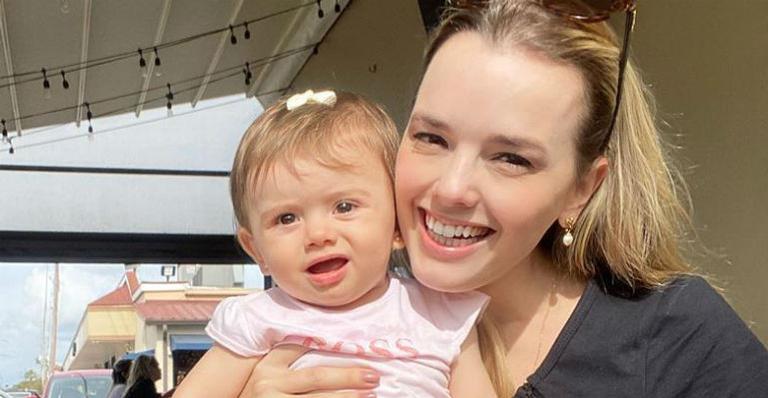 Thaeme Mariôto explode o fofurômetro ao mostrar a filha Liz completando 9 meses