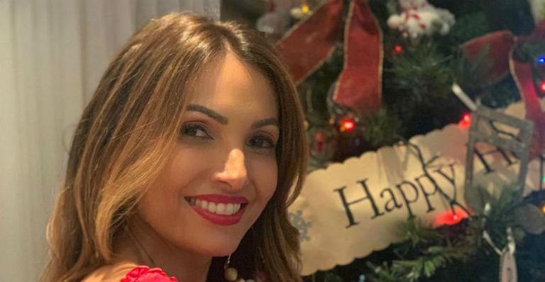 Patrícia Poeta arranca elogios nas redes ao aparecer em clique inusitado com os cabelos ao vento