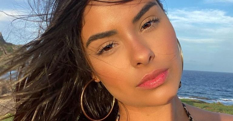 Munik Nunes radicaliza em mudança de visual e surge irreconhecível: ”Ficou perfeito!”